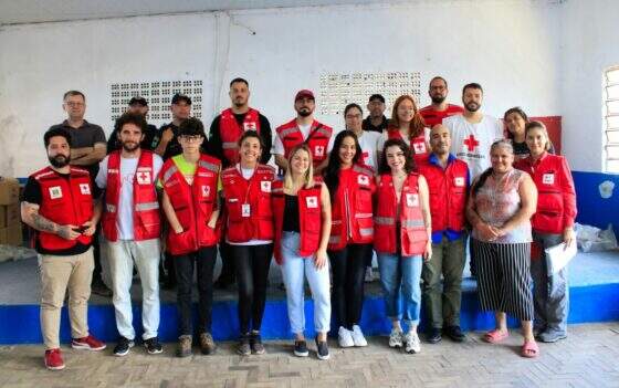 CRUZ VERMELHA DO RIO GRANDE DO SUL REALIZA AÇÃO NO BAIRRO CARIOCA